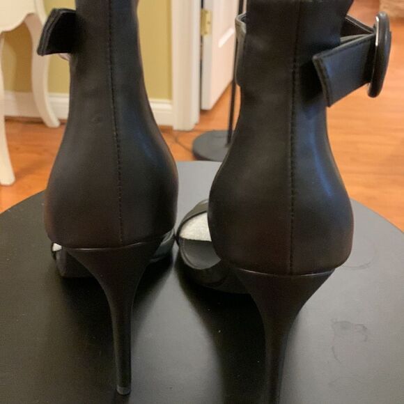 Zhabtuc Size 9 black open toe stiletto heels - Picture 7 of 9